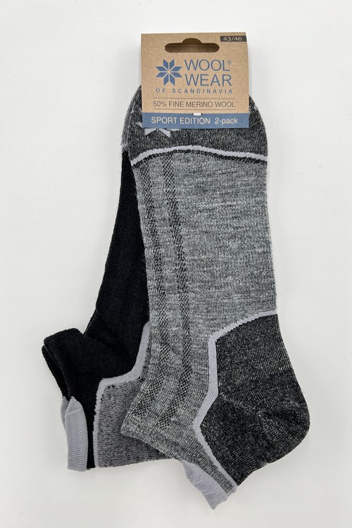 Tynde sneaker sokker af 64% merinould fra WOOLWEAR of Scandinavia