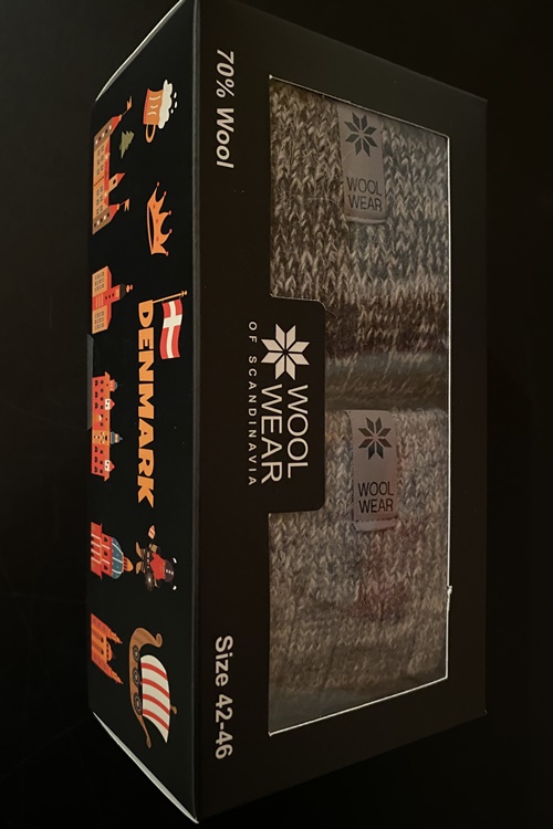 Grossist leverandør af uldsokker og ragsokker i giftbox 2-pack 70% uld
